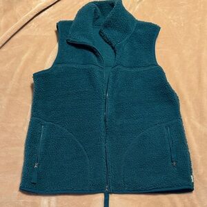 Women’s Eddie Bauer Teal Fleece Vest Sz S NWT
